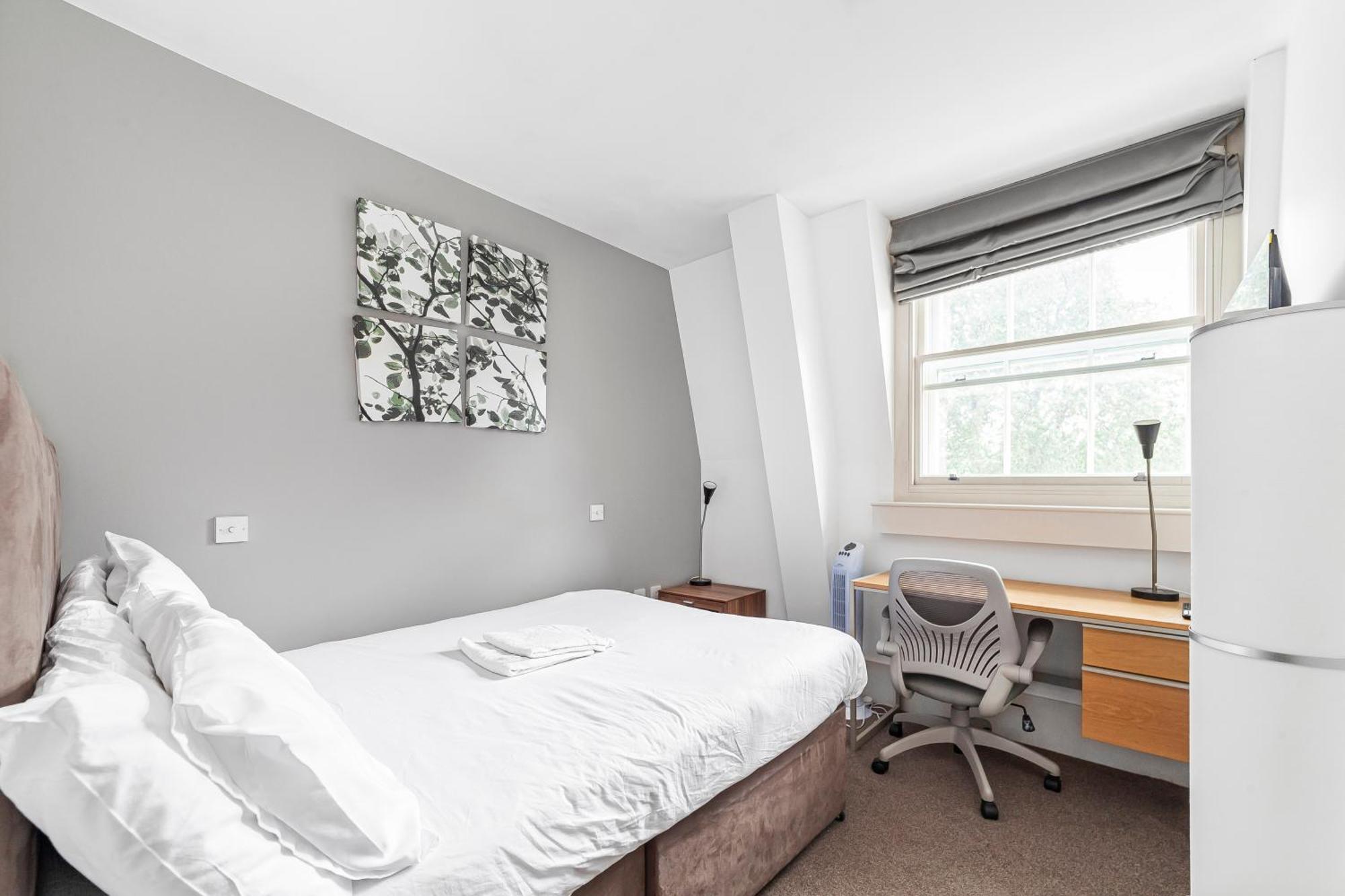 Deluxe Holborn Two Bedroom Apartment Londen Buitenkant foto