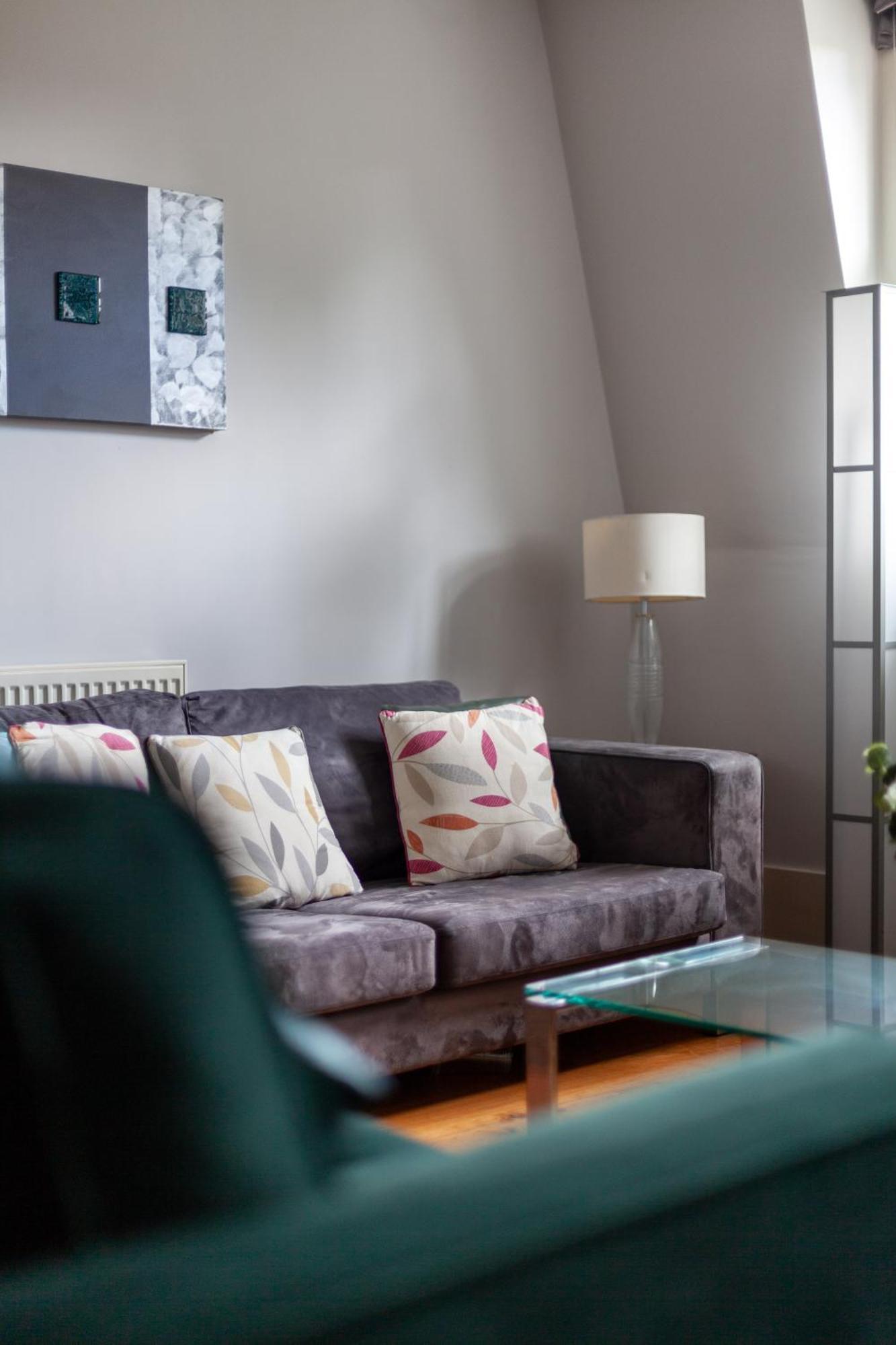 Deluxe Holborn Two Bedroom Apartment Londen Buitenkant foto